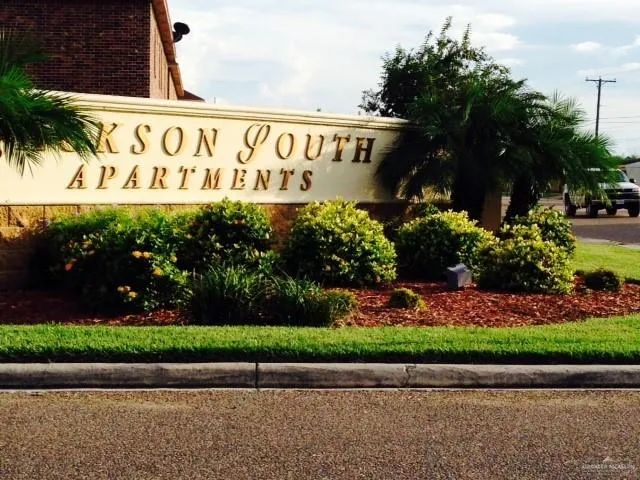 $1,250 | 1600 West Omni Avenue, Pharr, TX 78577