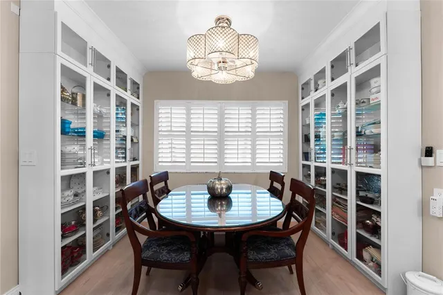 $1,689,000 | 848 Mandalay Avenue, Clearwater Beach, FL 33767