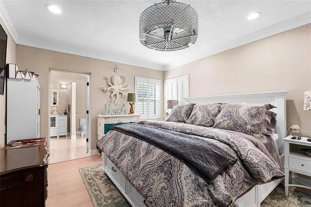 $1,689,000 | 848 Mandalay Avenue, Clearwater Beach, FL 33767