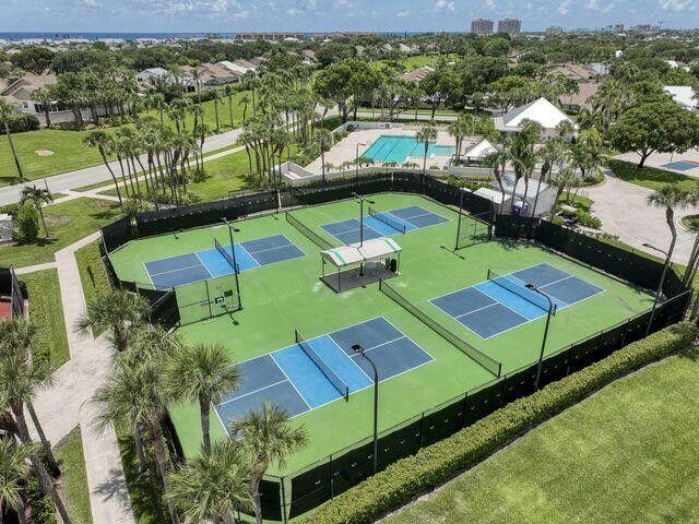 181 Cape Pointe Circle Jupiter, FL 33477 - Photo 23 of 27 7