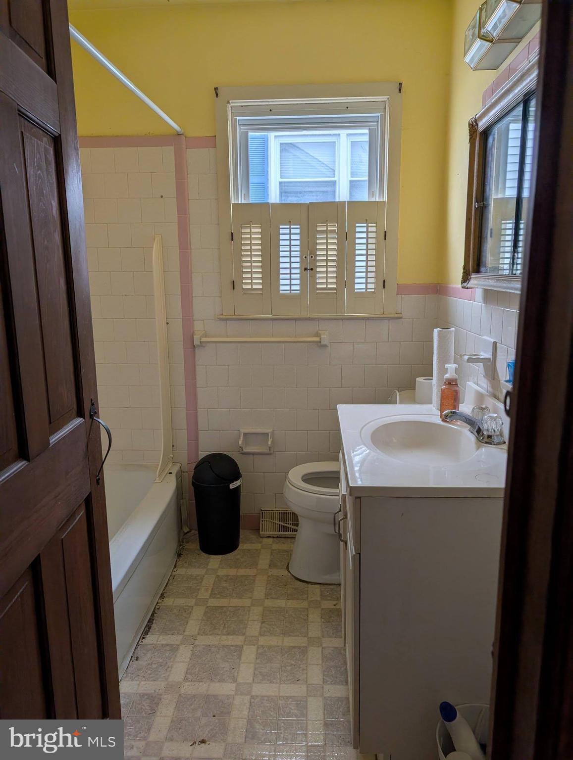 402 Aster Street Northfield, NJ 08225 - Photo 11 of 12