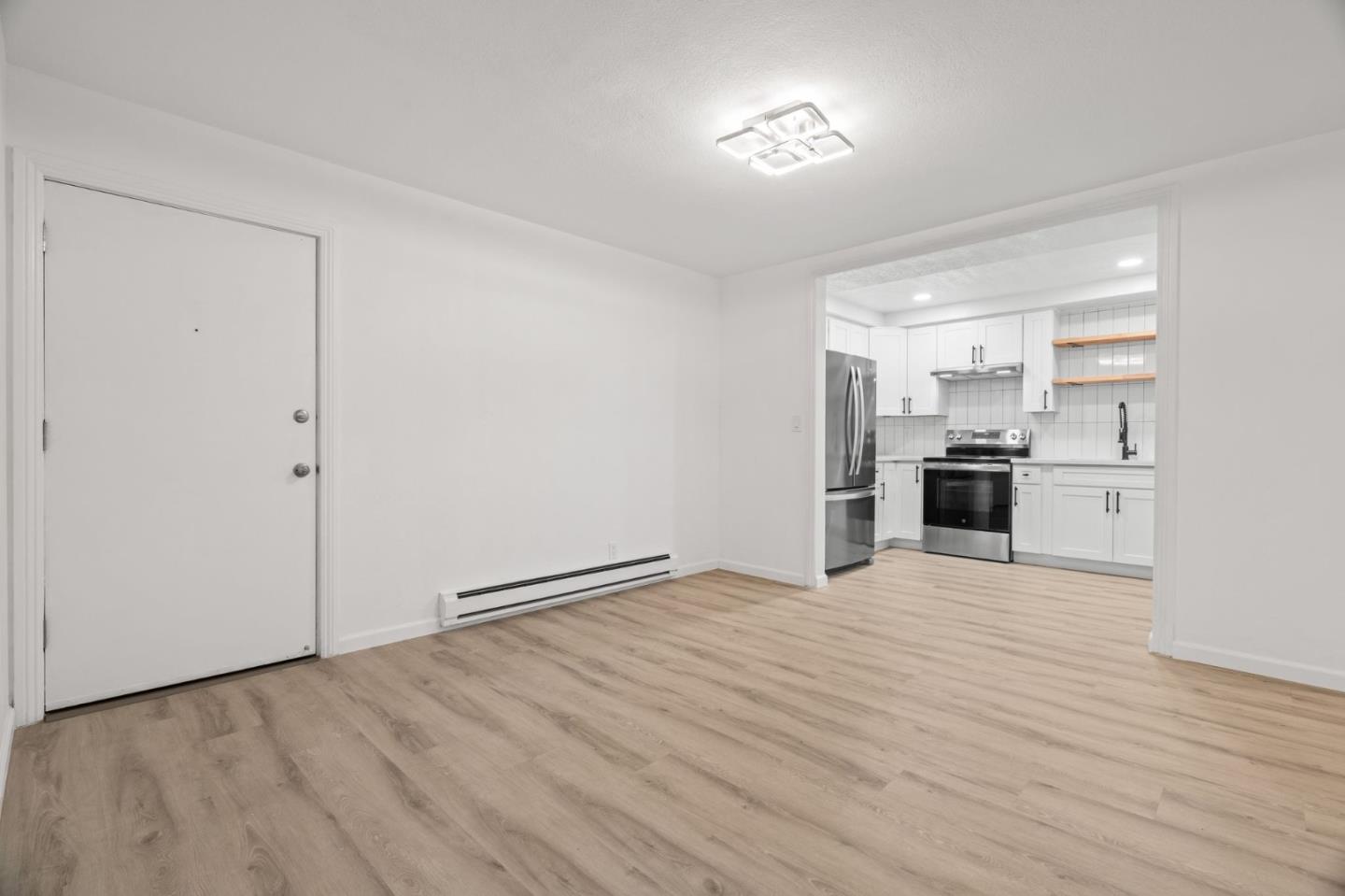 1033 Crestview Drive, Unit 207 Mountain View, CA 94040 - Photo 4 of 28