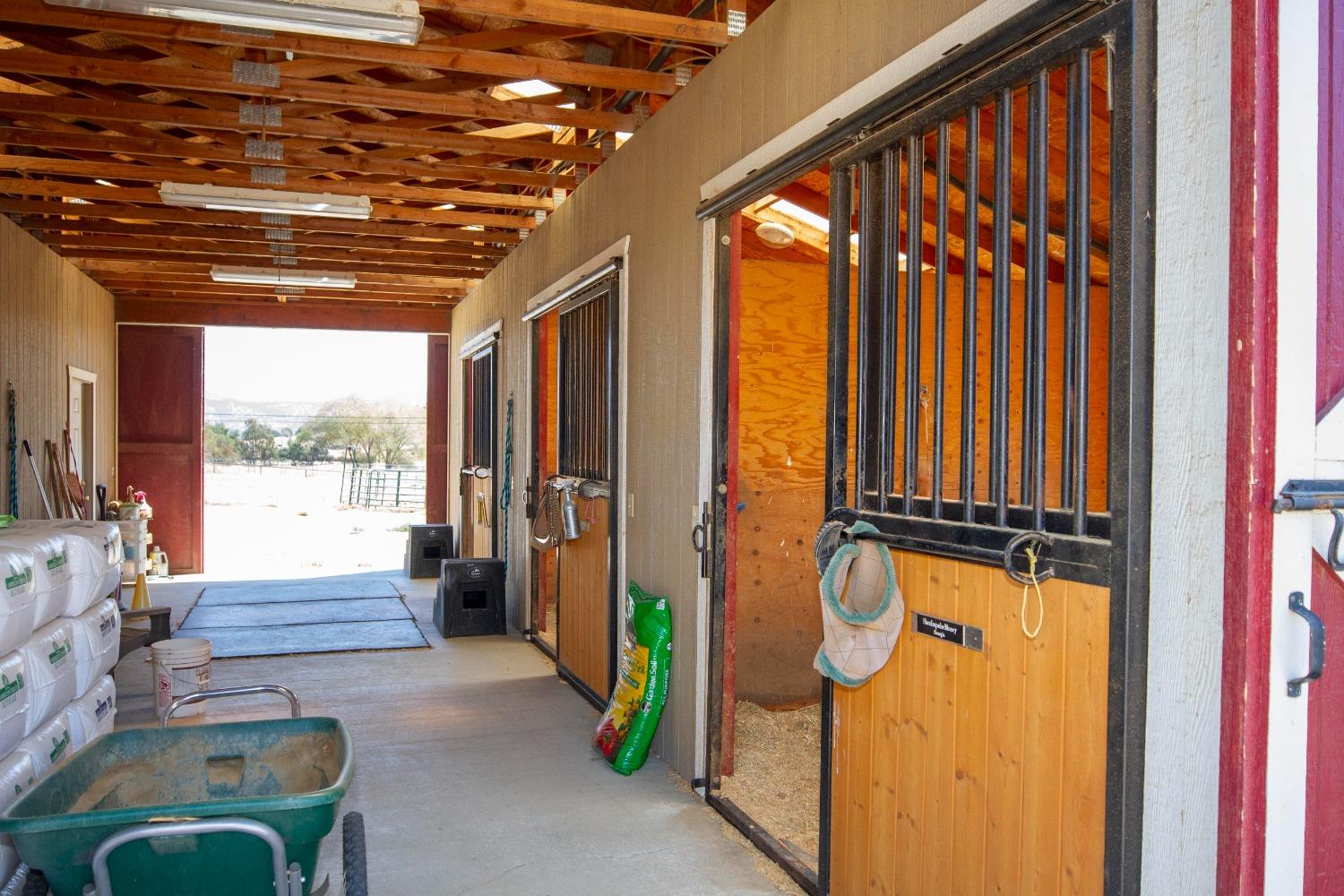 31995 George Smith Road Squaw Valley, CA 93675 - Photo 33 of 61 Gallery Image 33