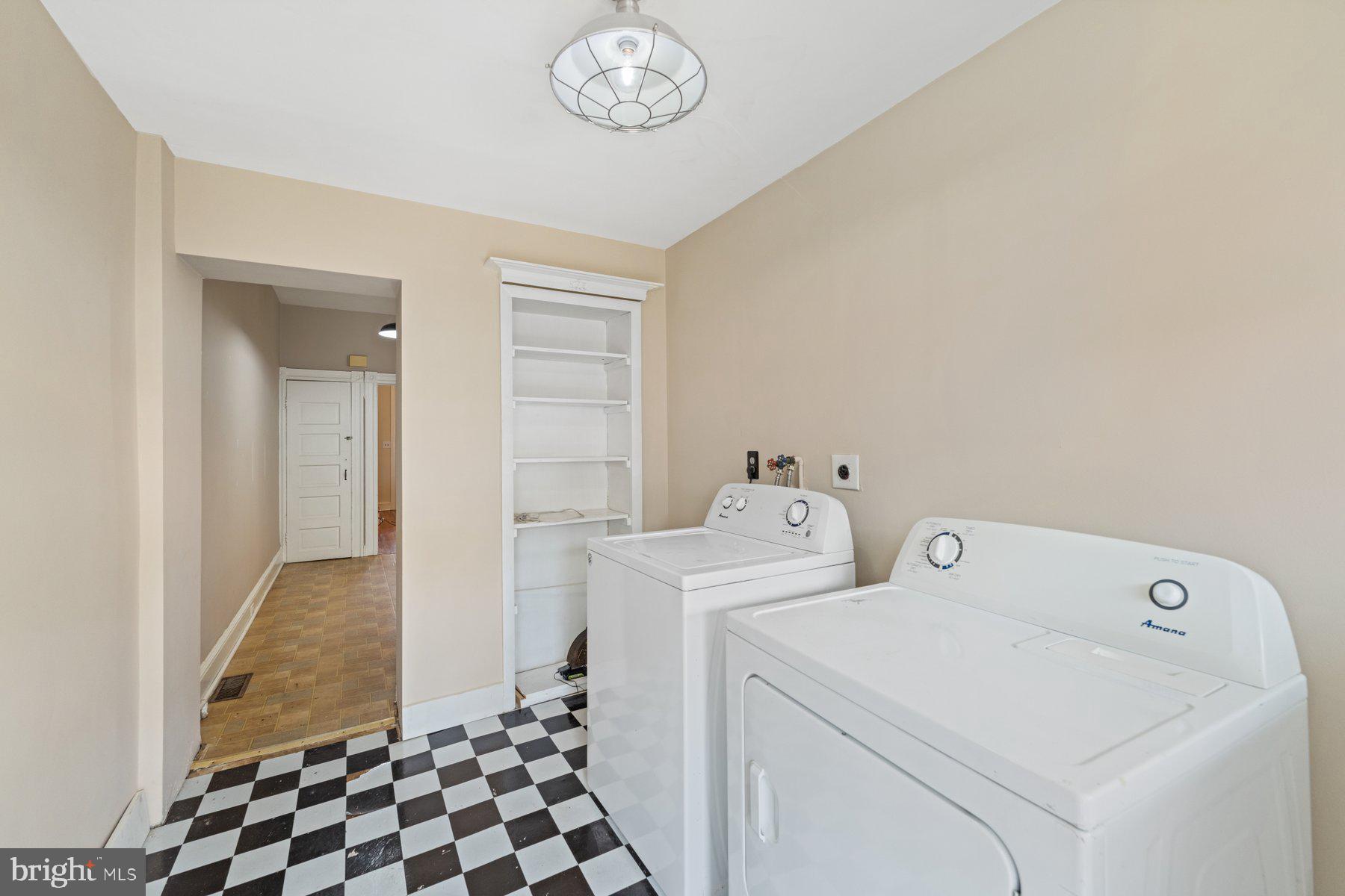 4135 Falls Road Baltimore, MD 21211 - Photo 14 of 37 Gallery Image 14