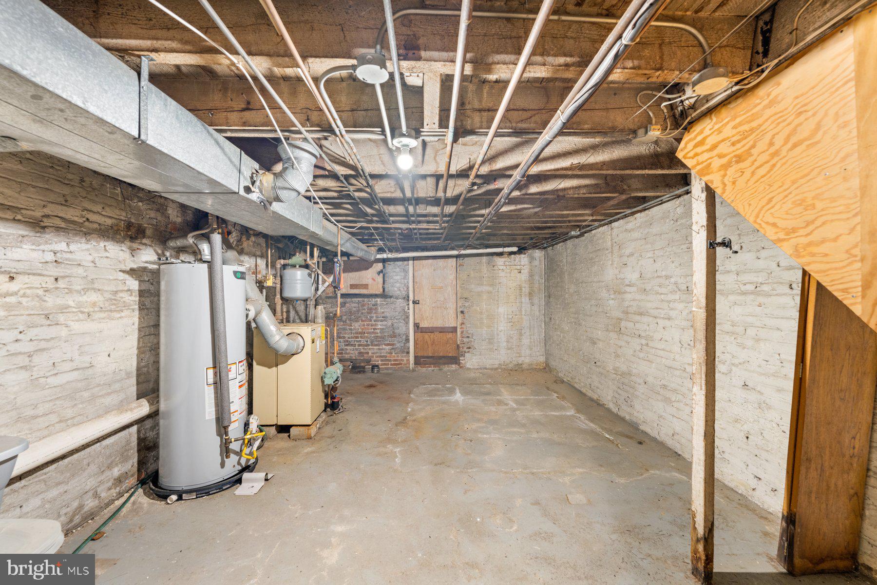 4135 Falls Road Baltimore, MD 21211 - Photo 34 of 37 Gallery Image 34