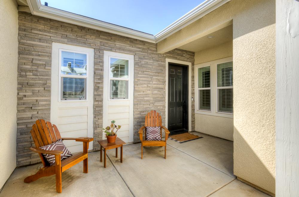 1048 Beaver Pond Loop Madera, CA 93636 - Photo 14 of 27