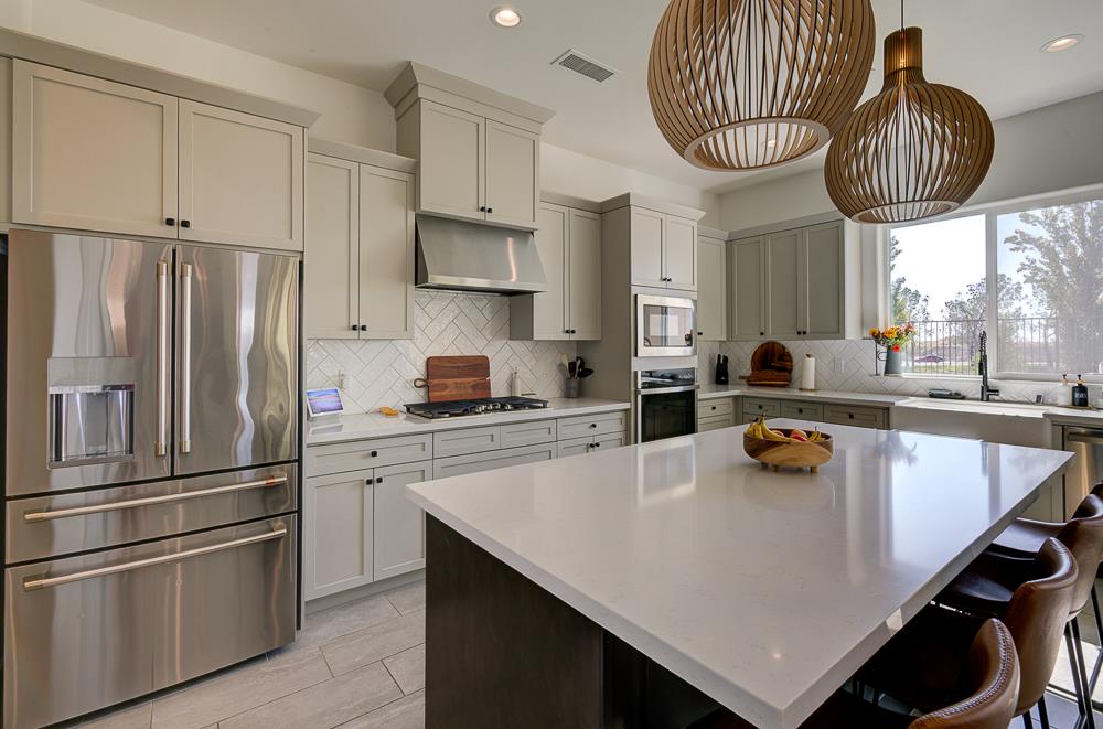 1048 Beaver Pond Loop Madera, CA 93636 - Photo 5 of 27