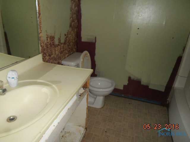 2339 Rockspring Road Toledo, OH 43614 - Photo 16 of 18 Gallery Image 16