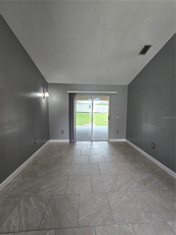 5165 Tillery Road Lakeland, FL 33812 - Photo 5 of 31