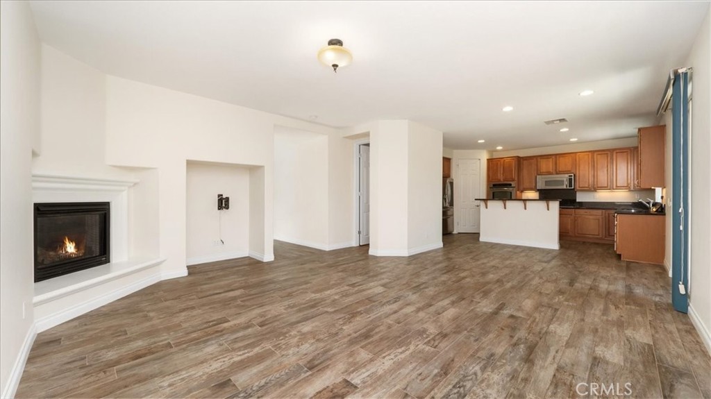 6013 Blossom Place Rancho Cucamonga, CA 91739 - Photo 8 of 37