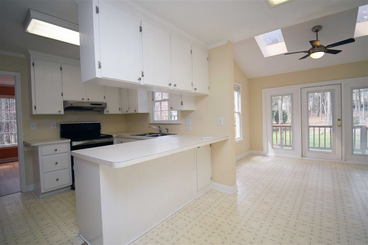 11809 Coachmans Way Raleigh, NC 27614 - Photo 5 of 24 Photo 5