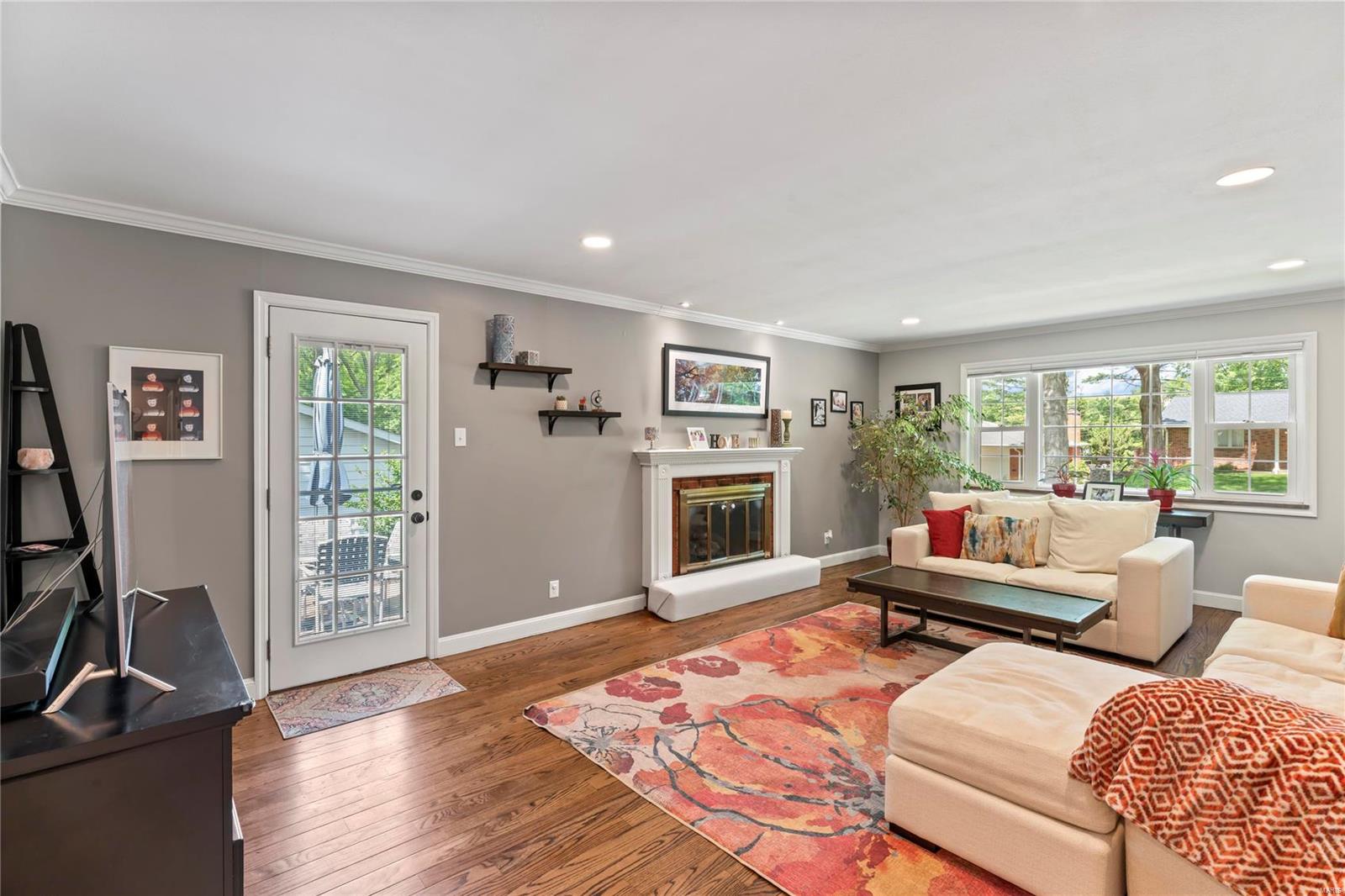 1437 Ruth Drive St. Louis, MO 63122 - Photo 7 of 27 Gallery Image 7