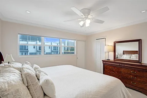 $295,000 | 1001 North Riverside Drive, Unit 304, Pompano Beach, FL 33062