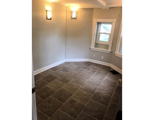 20 Oakwood Road Quincy, MA 02169 - Photo 6 of 11