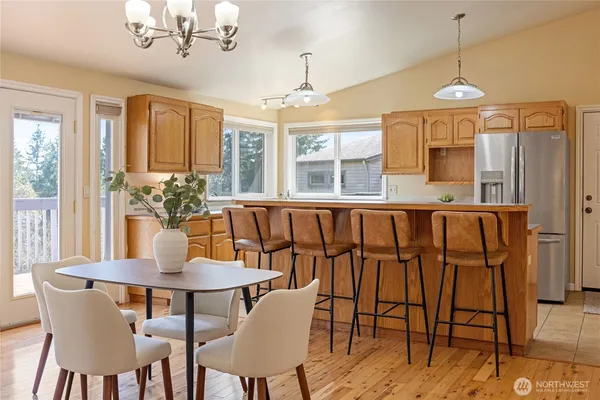 $579,000 | 261 East Rainier Court, Allyn, WA 98524