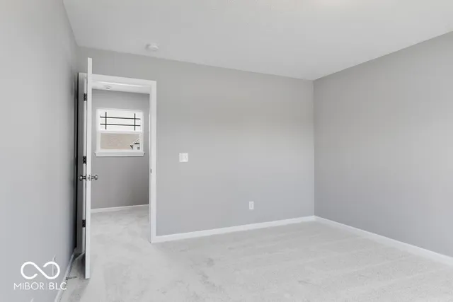 $283,999 | 1964 Black Oak Drive, Shelbyville, IN 46176