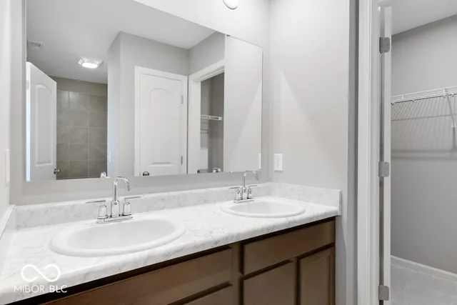 $283,999 | 1964 Black Oak Drive, Shelbyville, IN 46176