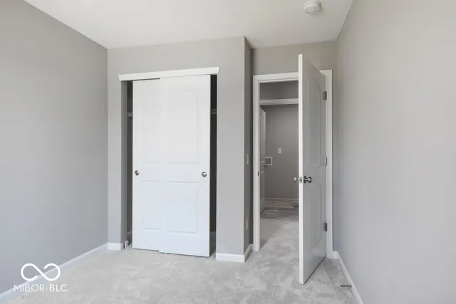 $283,999 | 1964 Black Oak Drive, Shelbyville, IN 46176