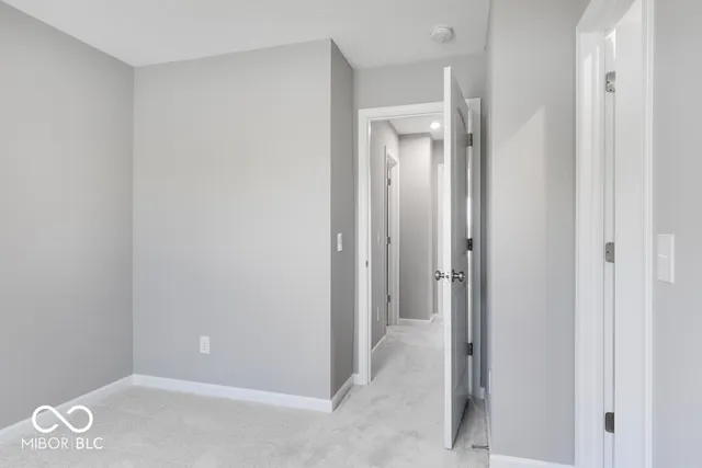 $283,999 | 1964 Black Oak Drive, Shelbyville, IN 46176