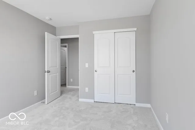 $283,999 | 1964 Black Oak Drive, Shelbyville, IN 46176