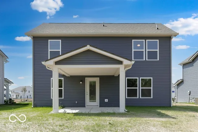 $283,999 | 1964 Black Oak Drive, Shelbyville, IN 46176