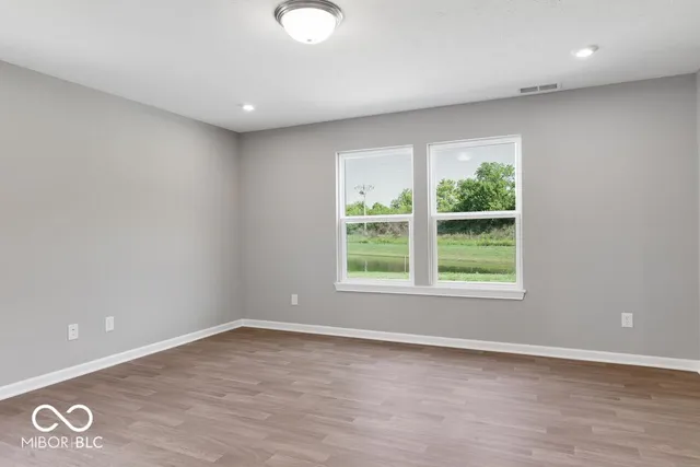 $283,999 | 1964 Black Oak Drive, Shelbyville, IN 46176