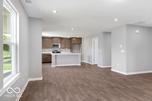 $283,999 | 1964 Black Oak Drive, Shelbyville, IN 46176