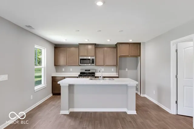 $283,999 | 1964 Black Oak Drive, Shelbyville, IN 46176