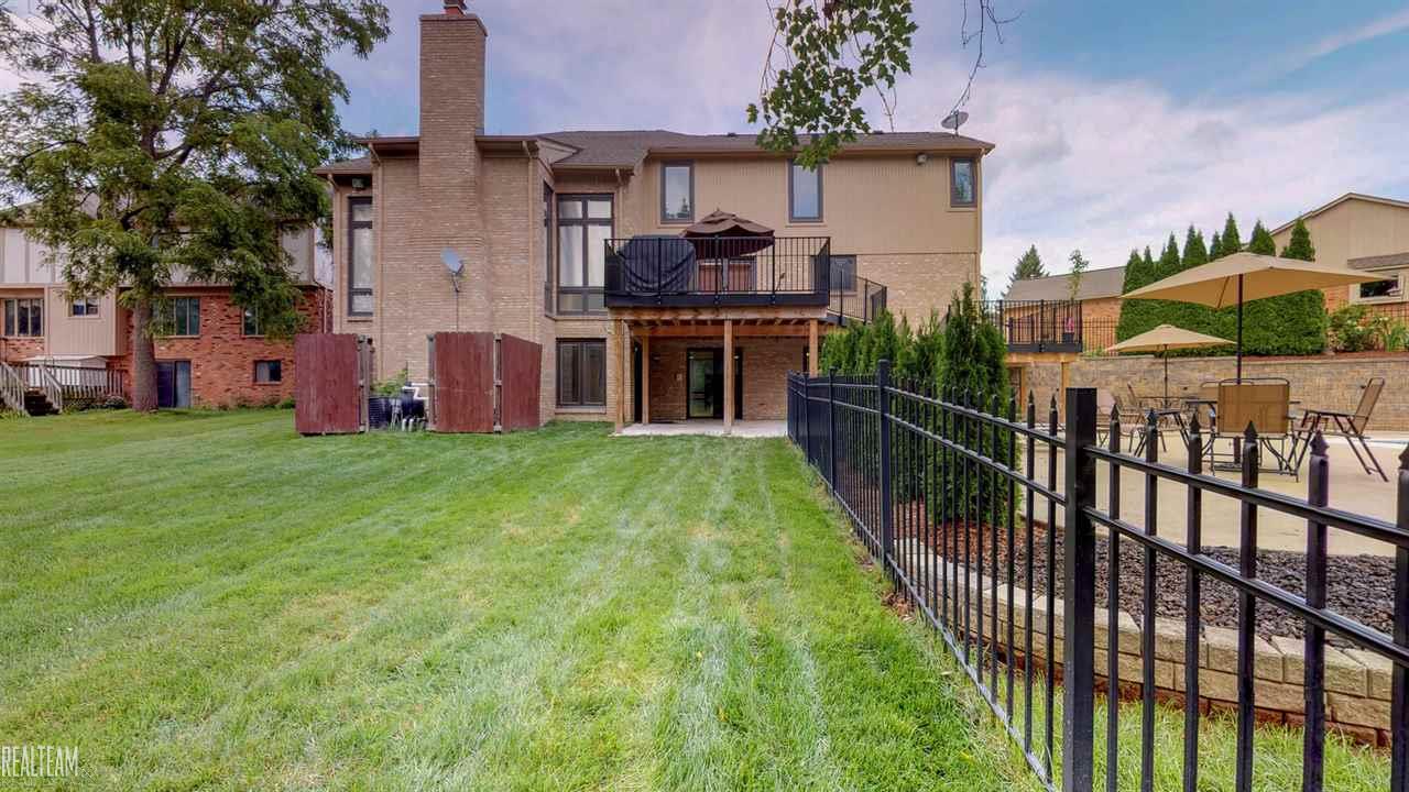 1686 Edinborough Drive Rochester, MI 48306 - Photo 42 of 42 31356728-42.JPG
