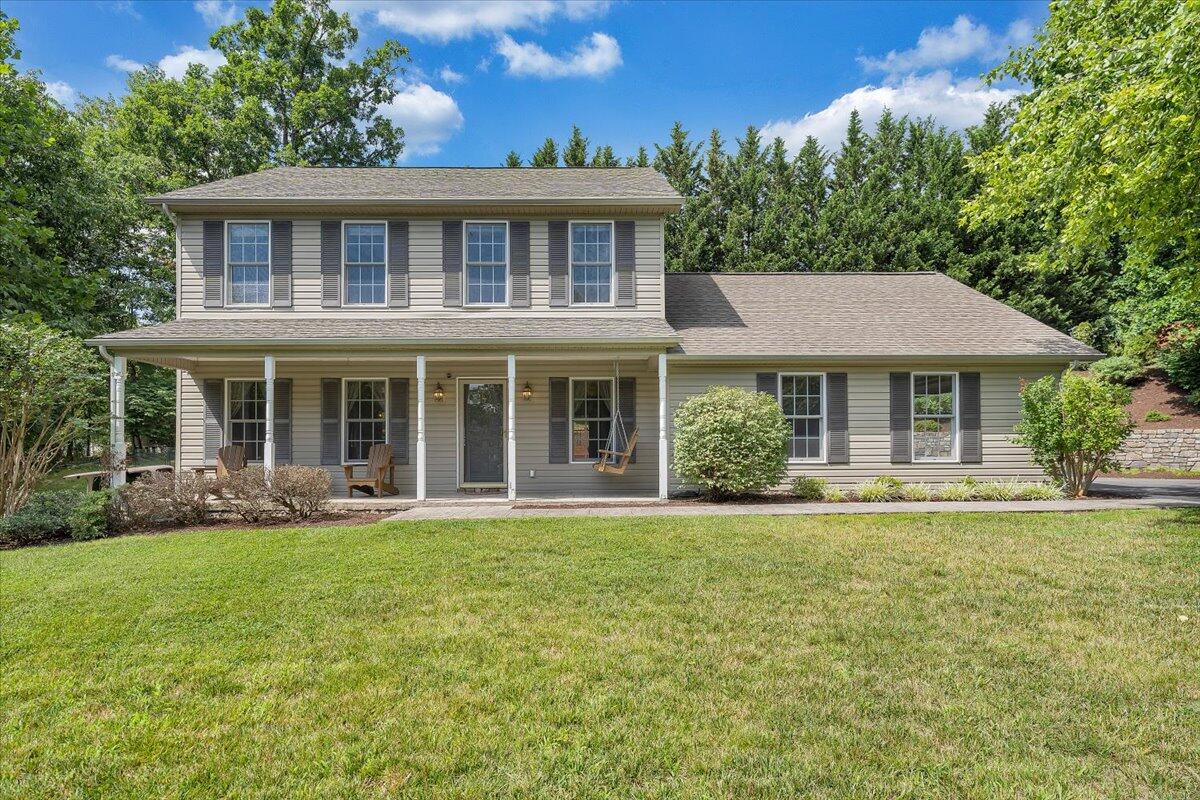 239 Pin Oak Drive Blue Ridge, VA 24064 - Photo 1 of 47 01-MIB03570