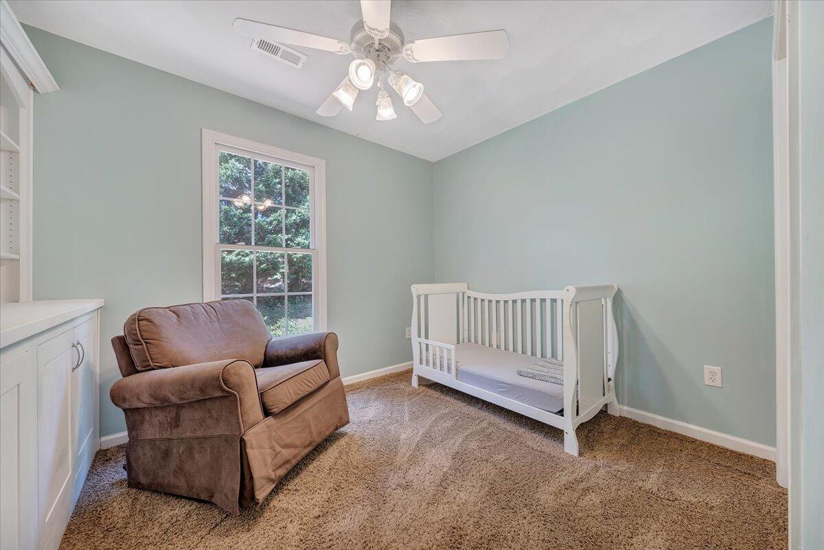 239 Pin Oak Drive Blue Ridge, VA 24064 - Photo 26 of 47 26-MIB03537