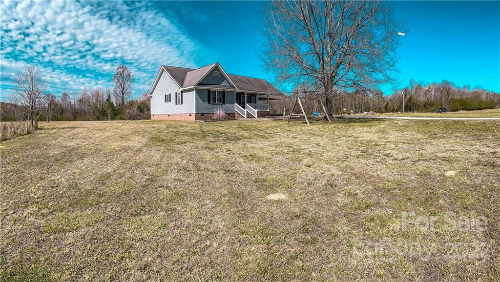 270 Tom Laney Road Lancaster, SC 29720 - Photo 3 of 28