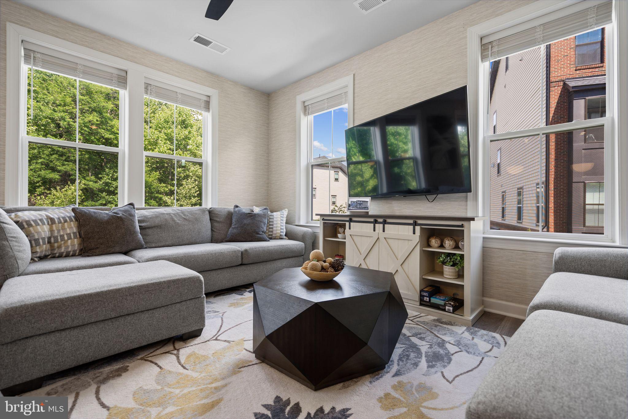 3925 Fair Ridge Drive, Unit 201 Fairfax, VA 22033 - Photo 34 of 72