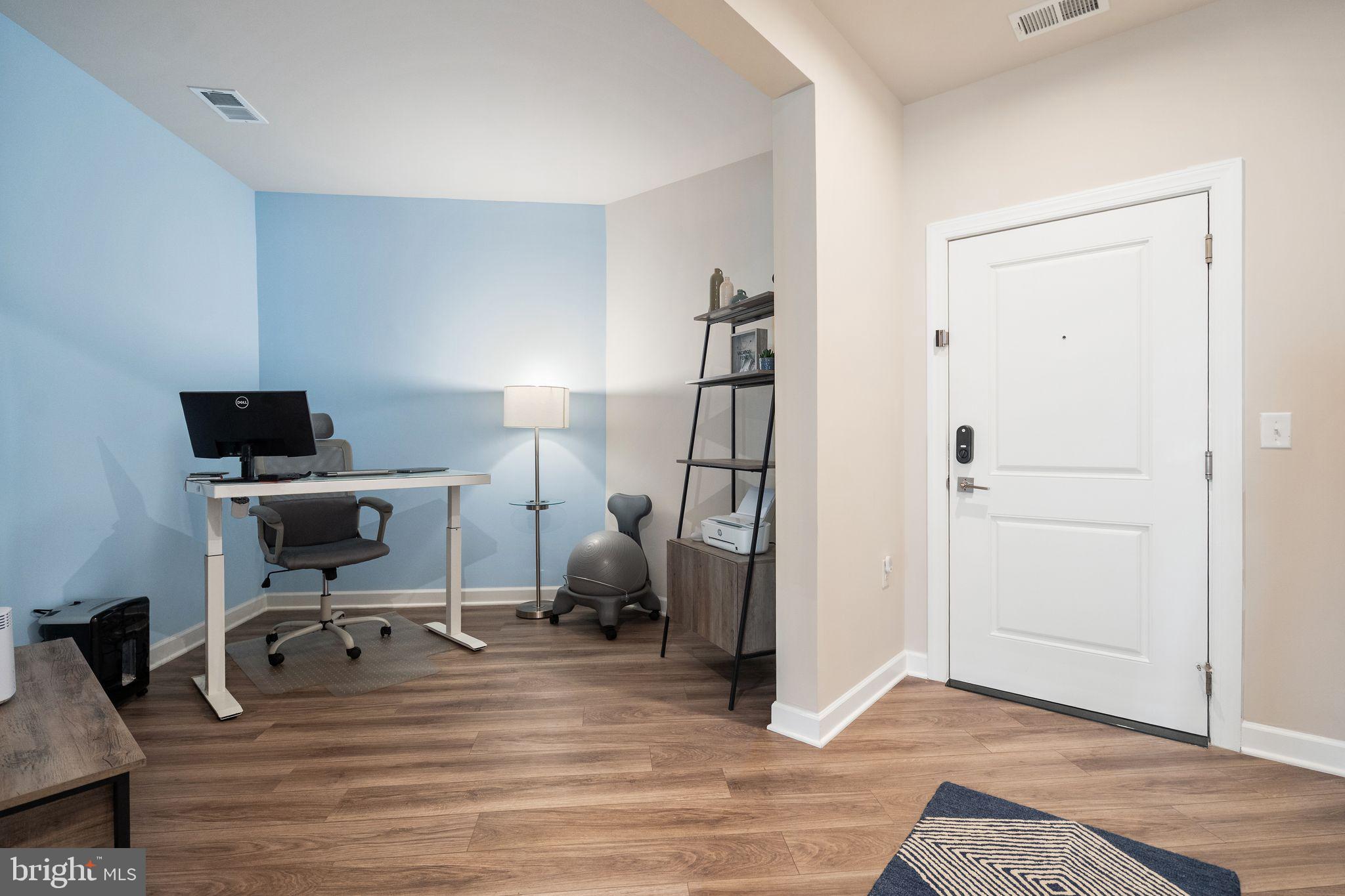 3925 Fair Ridge Drive, Unit 201 Fairfax, VA 22033 - Photo 7 of 72