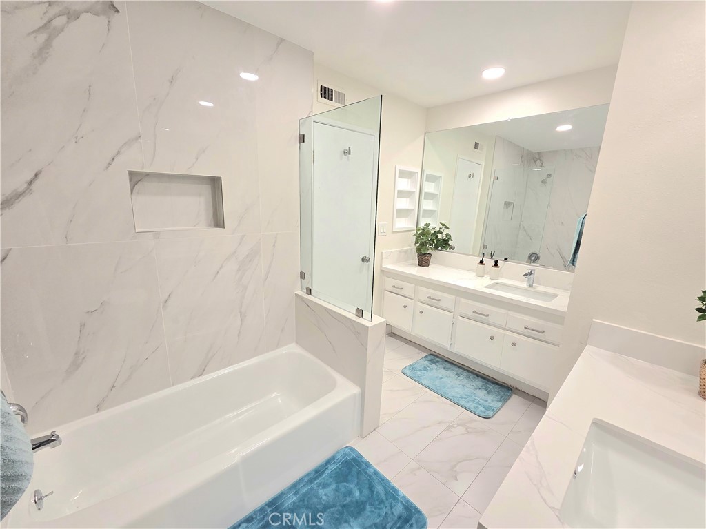 3601 West Fox Ridge Lane, Unit A Rolling Hills Estates, CA 90274 - Photo 15 of 53