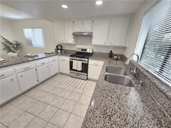 $1,039,500 | 3601 West Fox Ridge Lane, Unit A, Rolling Hills Estates, CA 90274