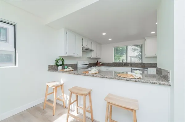 $1,039,500 | 3601 West Fox Ridge Lane, Unit A, Rolling Hills Estates, CA 90274
