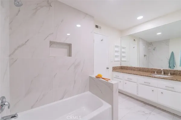 $1,039,500 | 3601 West Fox Ridge Lane, Unit A, Rolling Hills Estates, CA 90274