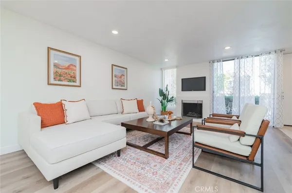 $1,039,500 | 3601 West Fox Ridge Lane, Unit A, Rolling Hills Estates, CA 90274