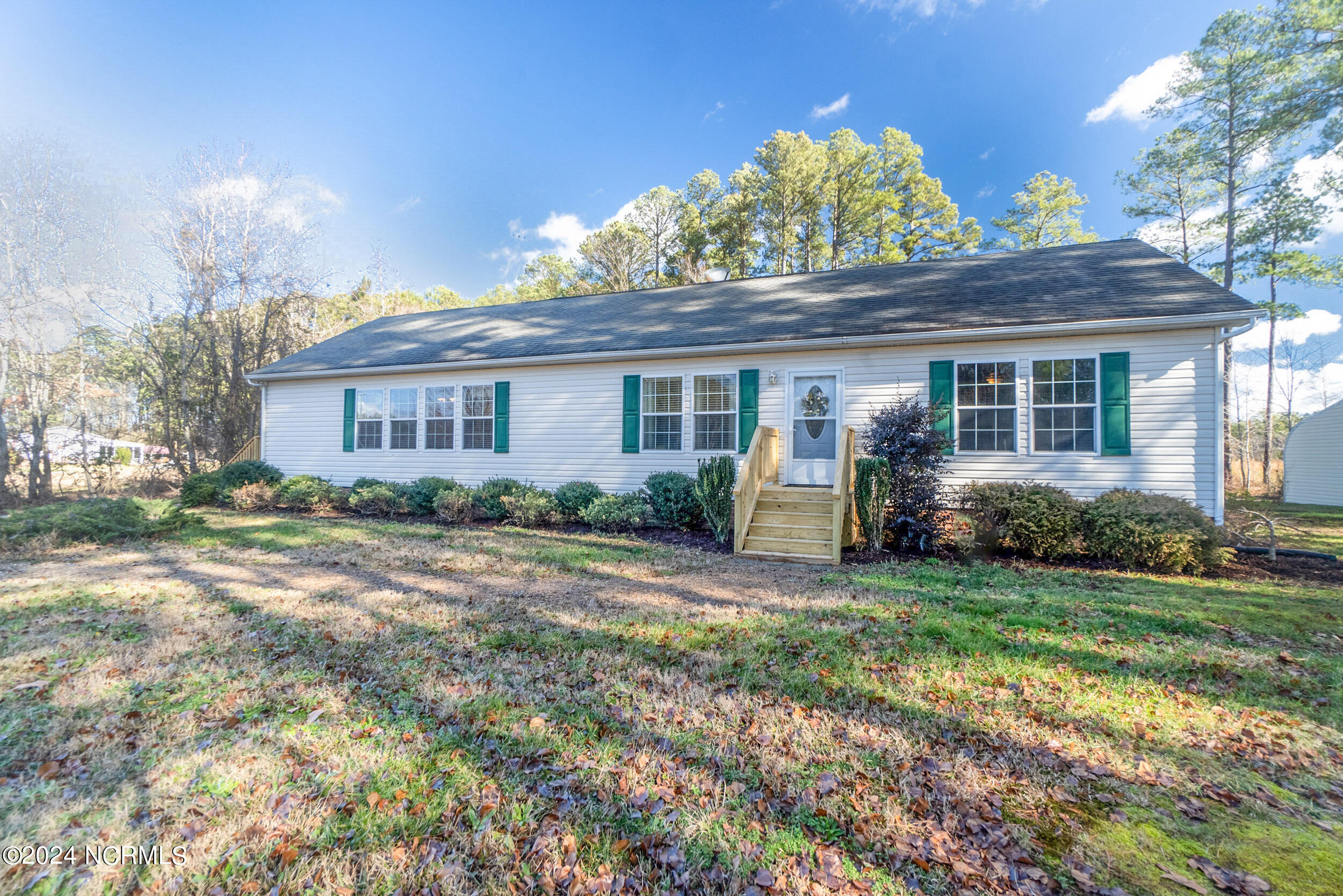 143 Folly Road Corapeake, NC 27926 - Photo 1 of 34 done_006