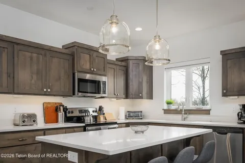$659,000 | 8552 Pronghorn Trail, Victor, ID 83455