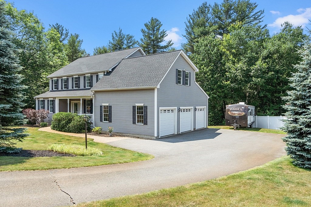 6 Amber Road Westminster, MA 01473 - Photo 2 of 42 Gallery Image 2