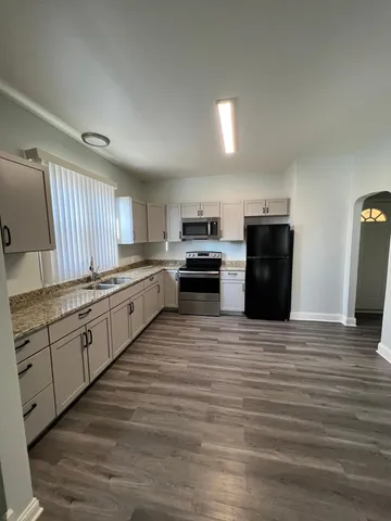 $875,000 | 224 East Main Street, Norwood Young America, MN 55397