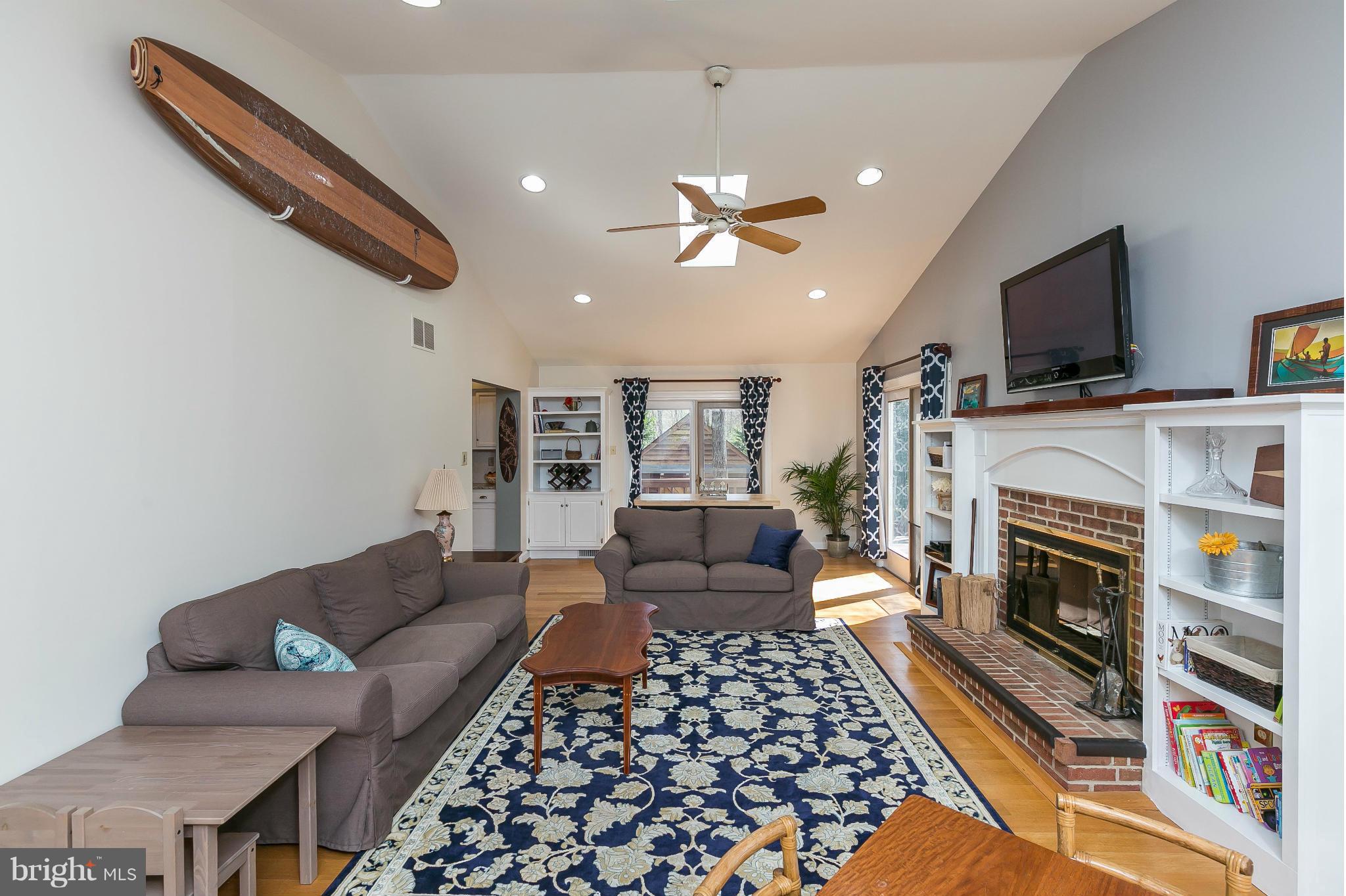 763 Taliaferro Road Annapolis, MD 21403 - Photo 11 of 30 Family Room