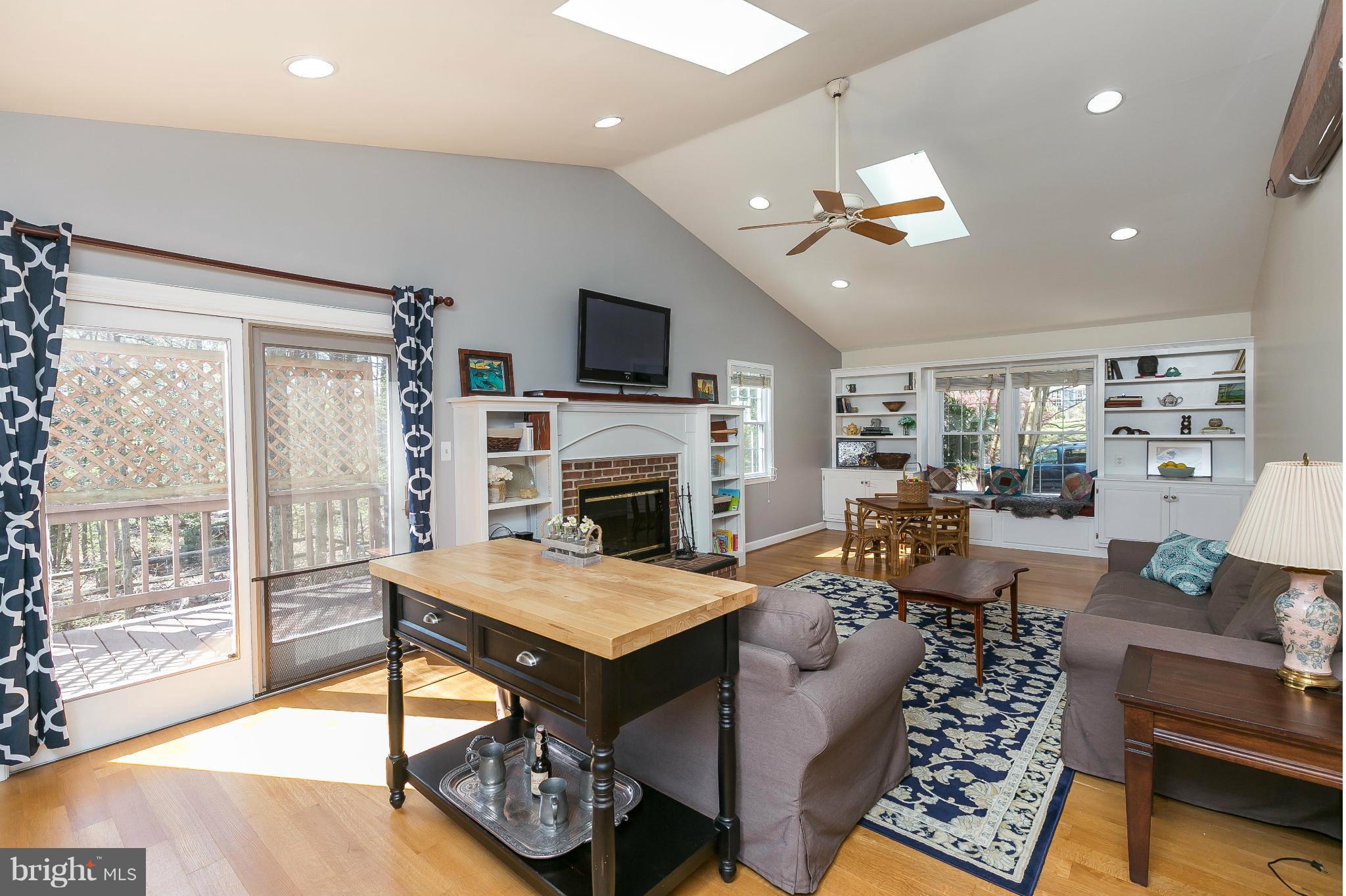 763 Taliaferro Road Annapolis, MD 21403 - Photo 10 of 30 Family Room