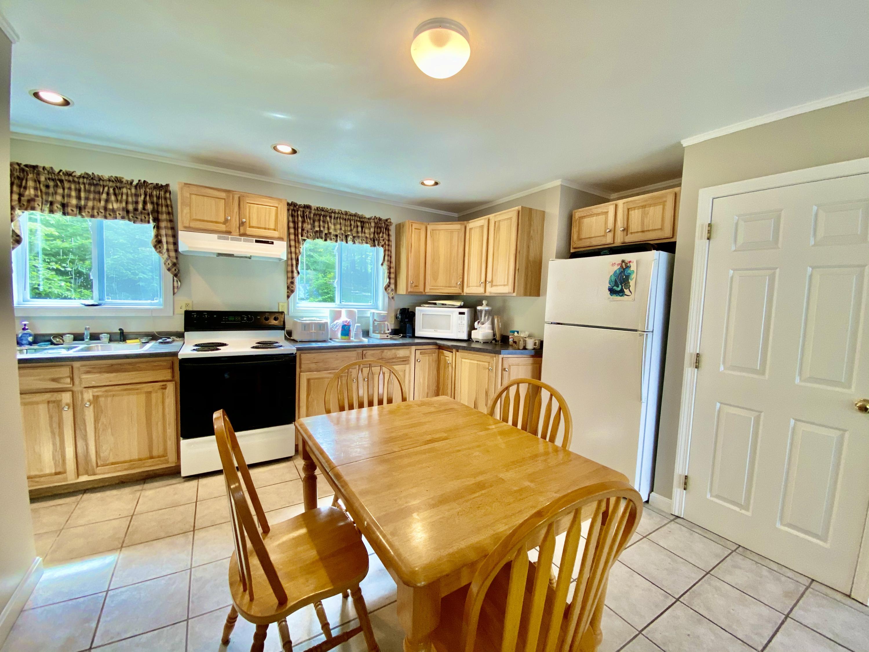 142 South Cove Road Willimantic, ME 04443 - Photo 6 of 69 Kitchen/Dining Area
