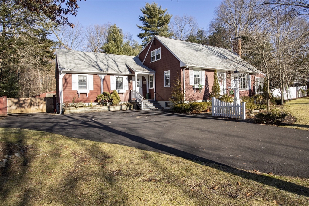 60 Taxiera Road Stoughton, MA 02072 - Photo 2 of 42 Gallery Image 2