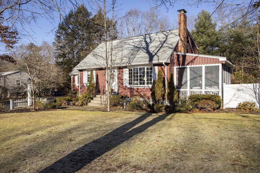60 Taxiera Road Stoughton, MA 02072 - Photo 3 of 42 Gallery Image 3