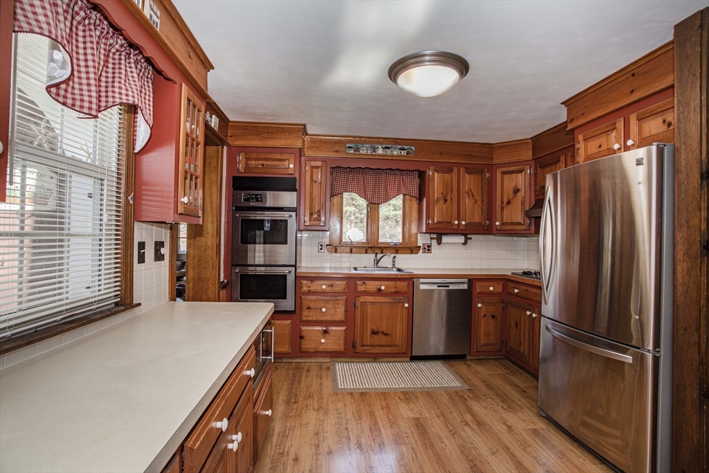 60 Taxiera Road Stoughton, MA 02072 - Photo 5 of 42 Gallery Image 5