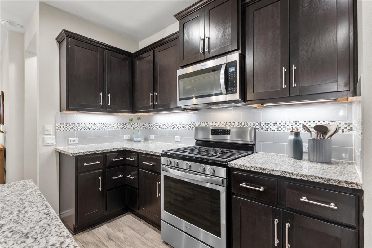 7321 Sentry Path Austin, TX 78744 - Photo 11 of 34